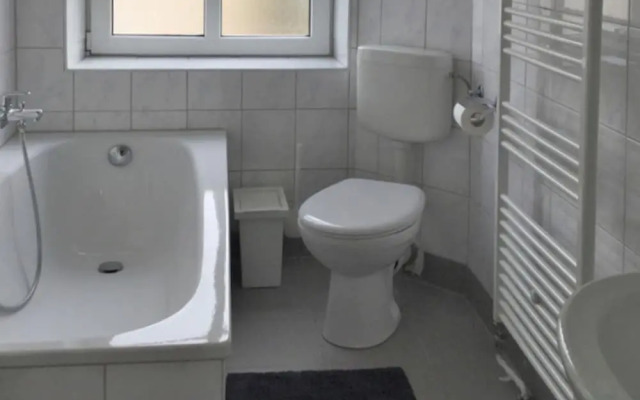 Quaint Apartment in Celle near Forest