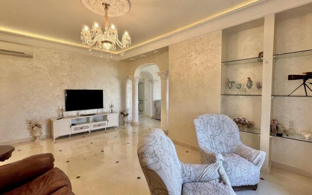 Апартаменты на улице Роз 52