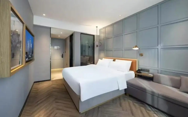 Yifeng hotel