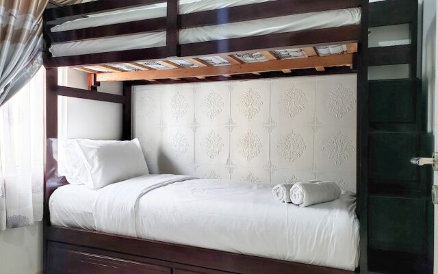 Comfort Living 2Br Apartment At Springlake Summarecon Bekasi