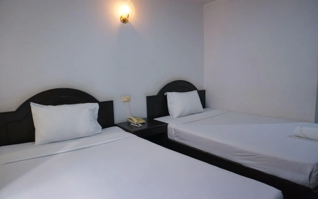 A.P. Court Hotel
