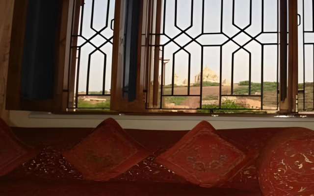 Royal Rais Guest House