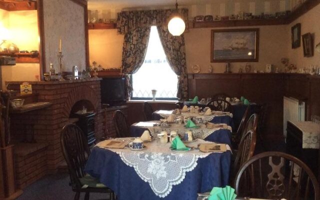 Admiral Guest House