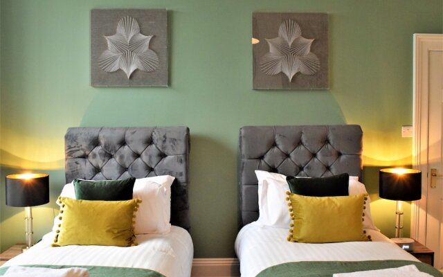 Frederick Place Your Apartment