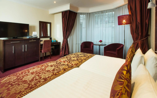 The Park City Grand Plaza Kensington