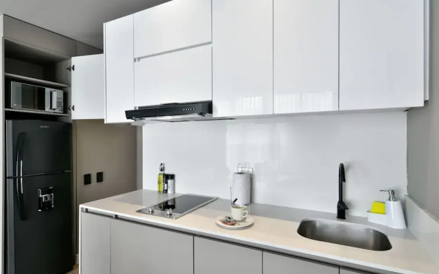 w Radiant 2BR w/ Marvelous Deco in Unicentro