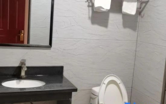 Qingfeng Business Apartment