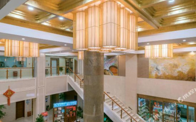 Wenzheng Grand Hotel (Zunyi Haier Avenue)