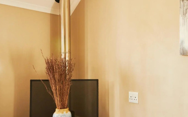 Luxurious & centrally located home away from home