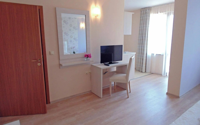 Relax Holiday Complex & Spa