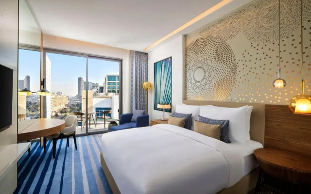 Tumbi Hotel Dubai The Palm, Tapestry Collection by Hilton	