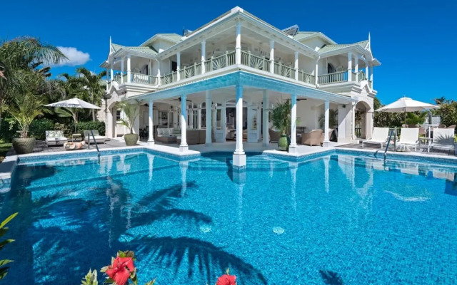 Hectors House by Blue Sky Luxury
