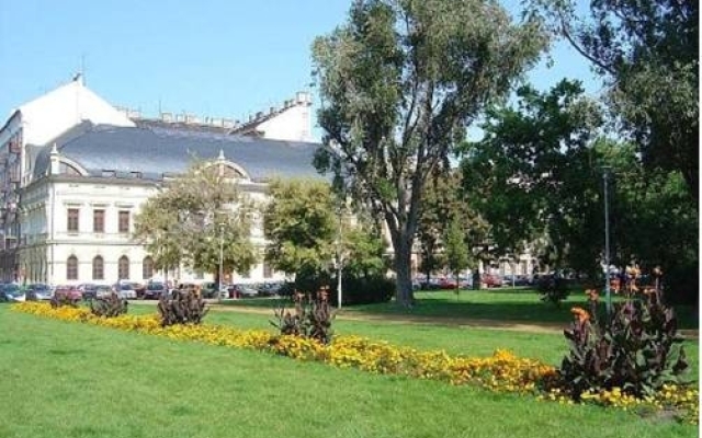 Anita Apartman