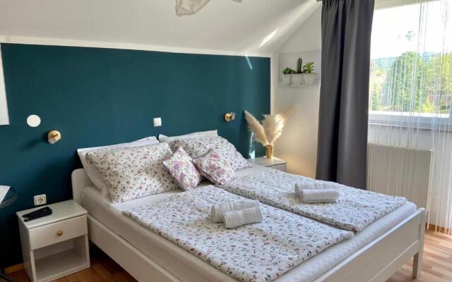 House Antonia