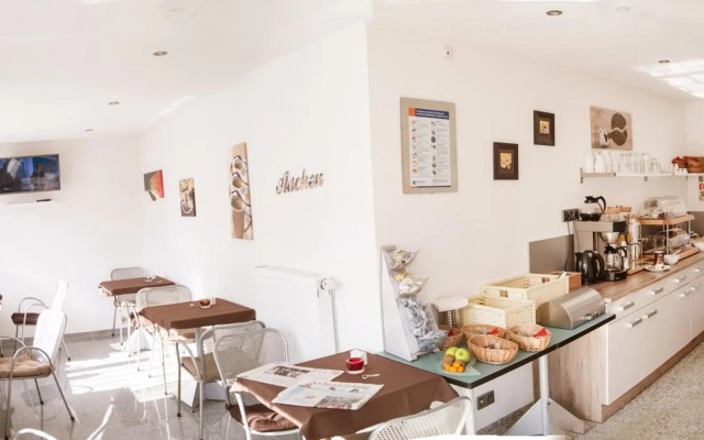 Hotel Platinium