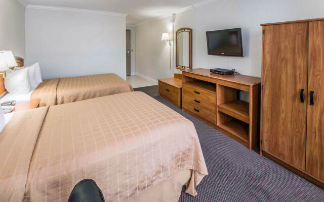 Rodeway Inn