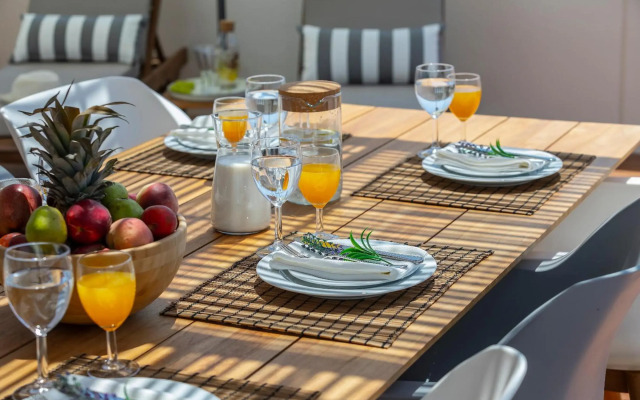 Chris Le Mare Luxury Villa