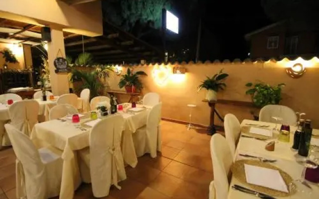 Hotel Velcamare