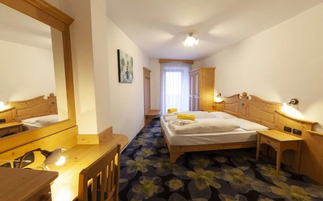 Hotel Tirol Natural Idyll