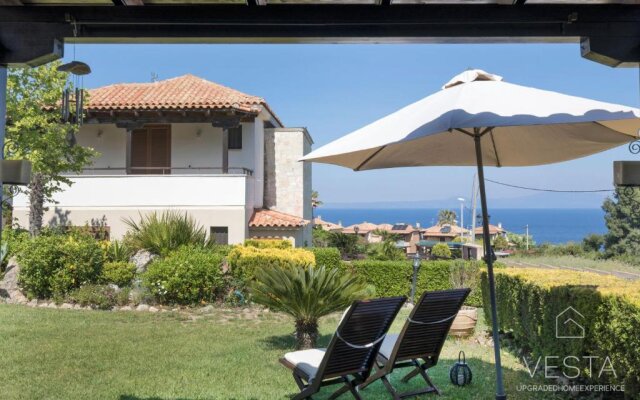 Galini Villa, 3 bdrms, sea views & private garden