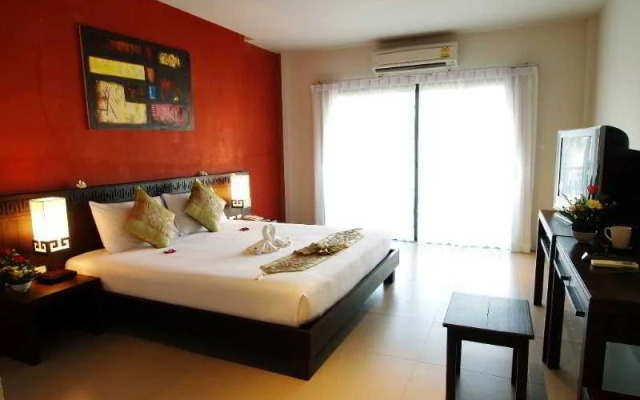 Phu-Ke-Ta, The Hip Service Apartment & Hotel