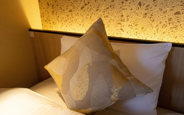 Tumugi HigashiyamaGojo