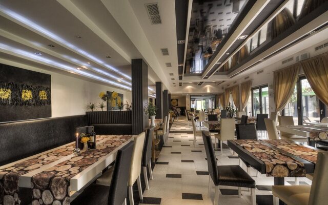 Saint George Palace Bansko Aparthotel
