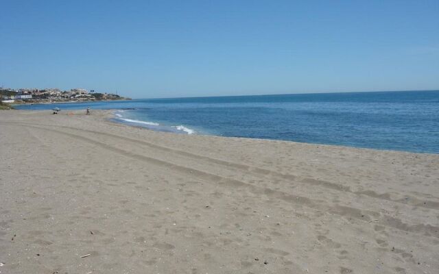Apartment Aguamarina On The Beach Front