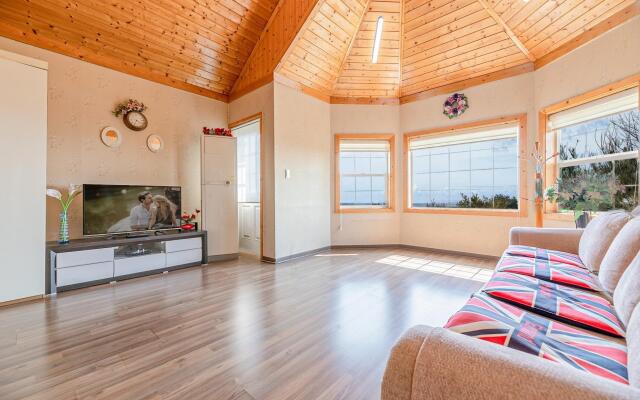 Ganghwa Western Beach Pension