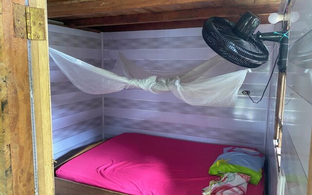 Cabaña hotel  la tita