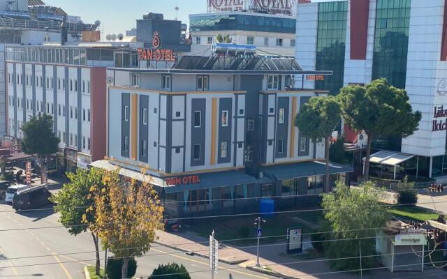 Tan Otel
