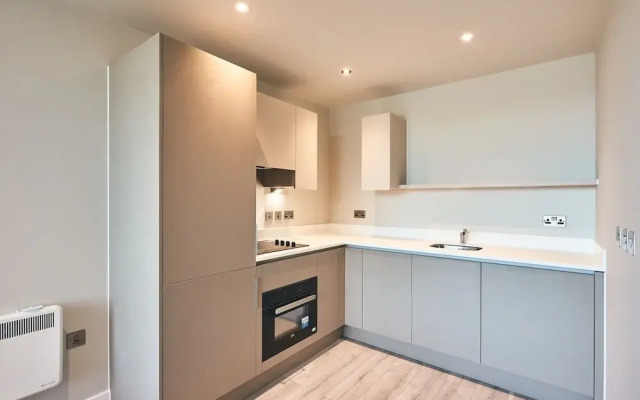Cozy Studio in Bracknell With Free Parking