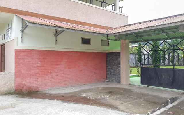 Pendopo Alam Safira RedPartner