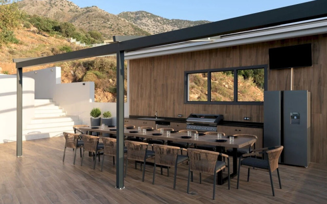 Luxurious Villa Dias With Tennis Court by Estia