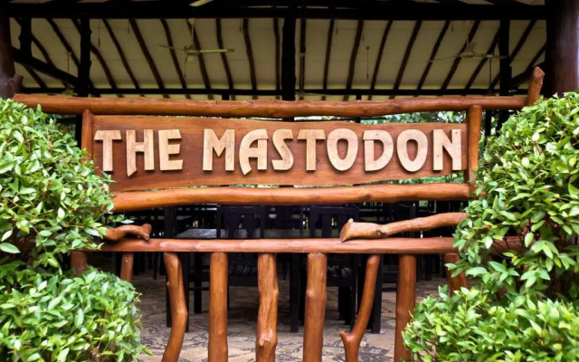 mastodon valley safari resort