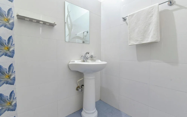 Fabhotel Green Acres