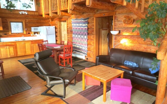 Blaeberry Mountain Lodge