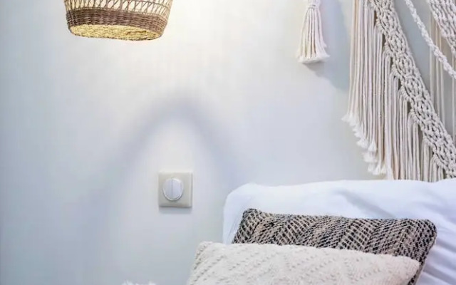 Modern Apartment -1bdr/4p - 300m From the Beach