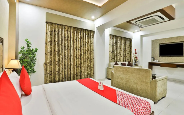 The Grand Vinayak Hotel