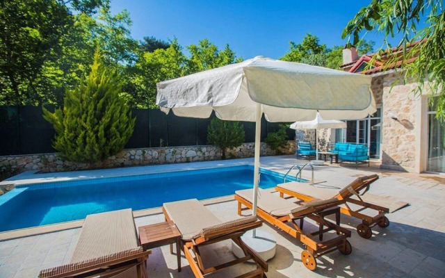 Villa Kaputas 2 by Akdenizvillam