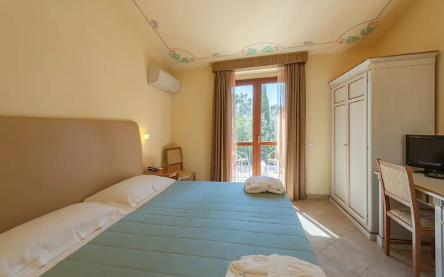 Hotel Saturno Fonte Pura