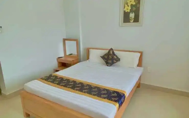 Bien Dong Hotel, Phu Quy Island