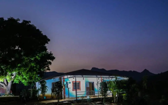 Vanah Villa And Resort