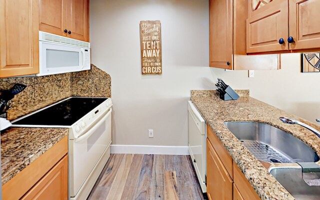 Creekside Gem #E-2 - 4 Br Townhouse