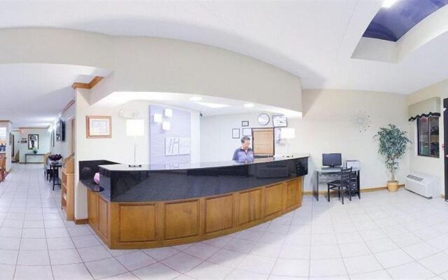 Holiday Inn Express Roanoke-Civic Center