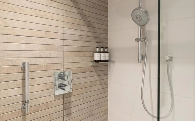 voco Edinburgh-Haymarket by IHG