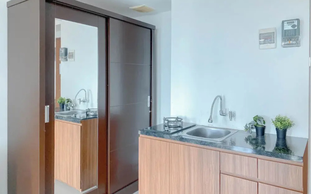 Modern Look Studio At Apartment Grand Kamala Lagoon