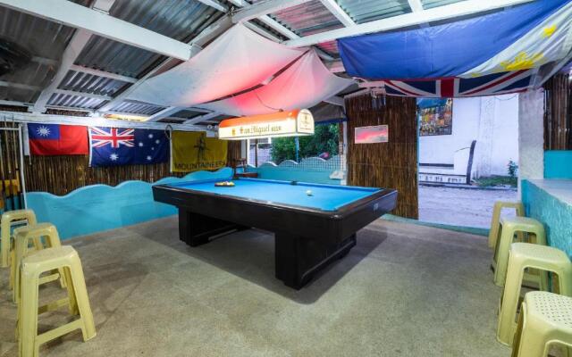 GB Wight Accommodation and Restobar