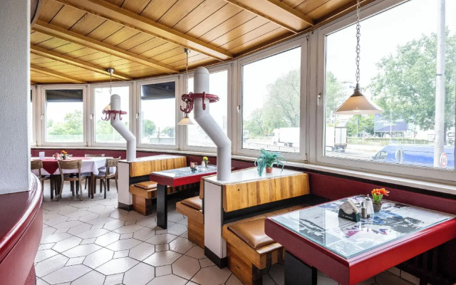 Motel & Rasthof Avus