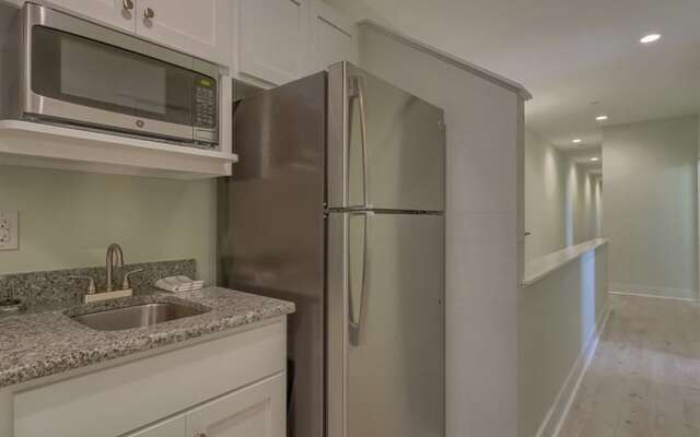 Pearl West by Meyer Vacation Rentals